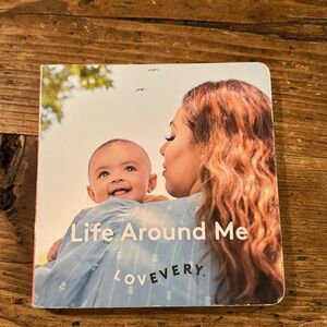 LovEvery Book 0-3 months ‘Life Around Me’